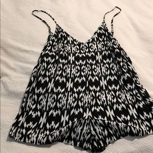 ☀️Victoria’s Secret Swimsuit Cover Romper ☀️